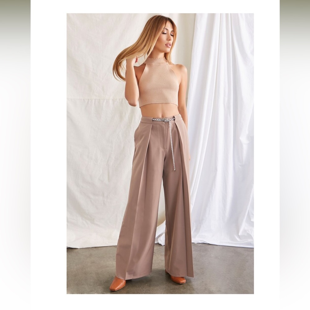 Forever 21 taupe wide leg pants w/ chain belt